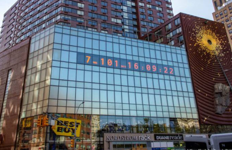 Famoso Relógio em NY Passa a Mostrar o Tempo que Temos Contra o Aquecimento Global